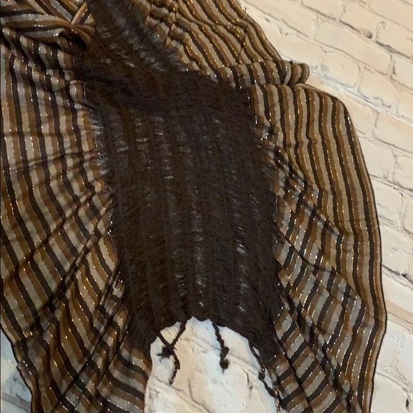 Cejon Chocolate Ruffle Scarf - Picture 8 of 8